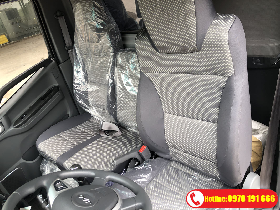 Nội Thất Xe Tải JAC N350S Pro E5 Thùng Kín