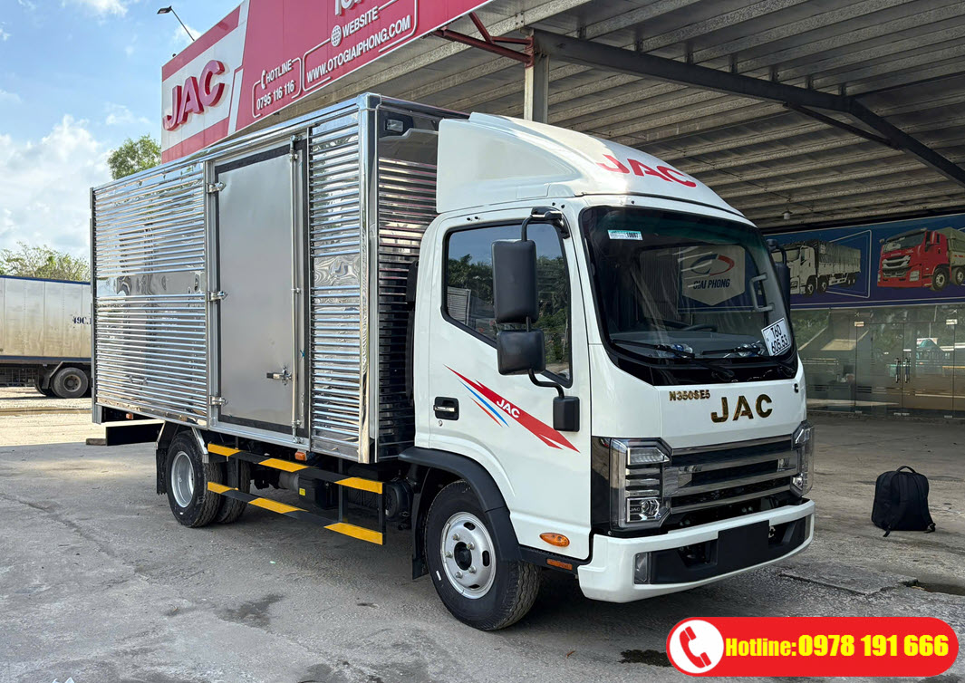 Xe Tải JAC N350S Pro thùng kín chở hàng giá trị cao